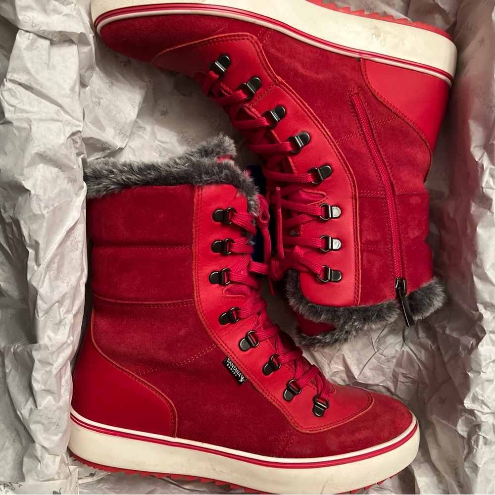 Santana Canada Women's Vibrant Red Winter Boots - Picture 9 of 10